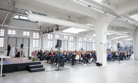 Das MVG-Museum mit den zahlreichen Besuchern der Ausbildungskonferenz.