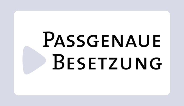 Auf weißem Grund ist das Logo der Initiative Passgenaue Besetzung zu sehen.